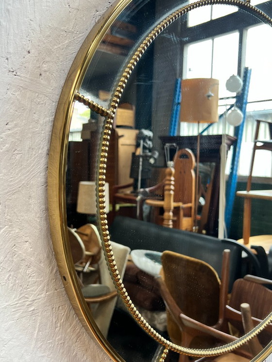 Miroir rond vintage en laiton, style Hollywood Regency – Brass (photo 3 of 10)