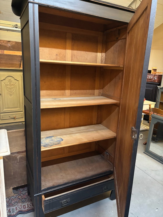 Armadio Brocante a un'anta / Credenza con vetrina / Armadio, Credenze con vetrina, Legno, Nero (foto 8 di 9)