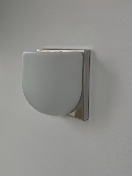 Image 1 of Applique vintage, cromo e vetro opalino, Francia, 1970