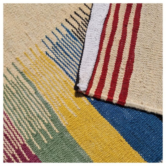 Alfombra Kilim tejida a mano | Diseño Ikat moderno | Lana sobre algodón | Beige (98 × 69 pulgadas) – Wool (photo 10 of 11)