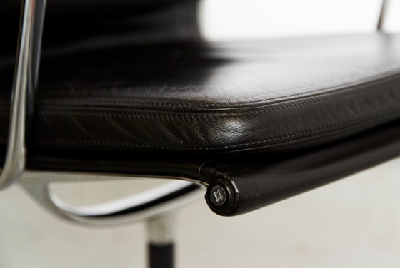 Image 1 of Charles & Ray Eames Chair EA 208 Chair per Vitra