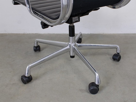 Image 1 of Vitra EA119 Office Chair Alu/Polish Leather Black Design Charles Eames
