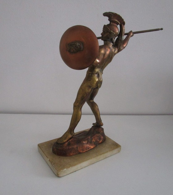 Image 1 of Beeldhouwwerk "Griekse krijger"