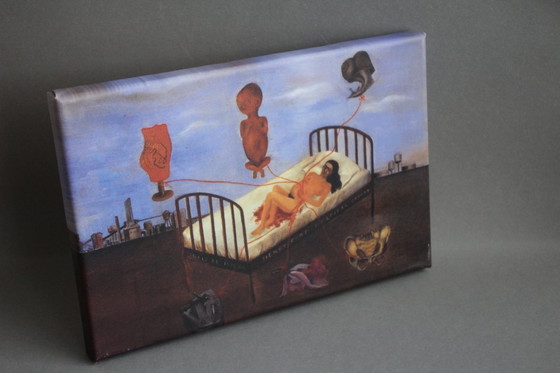 Image 1 of Impresión en lienzo de Frida Kahlo, nacida en el Hospital Henry Ford, 30x20x2