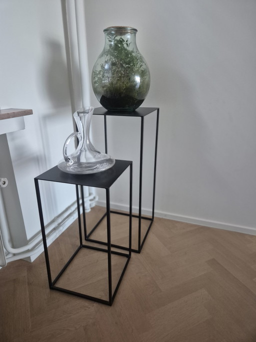 Beistelltische aus Eisen