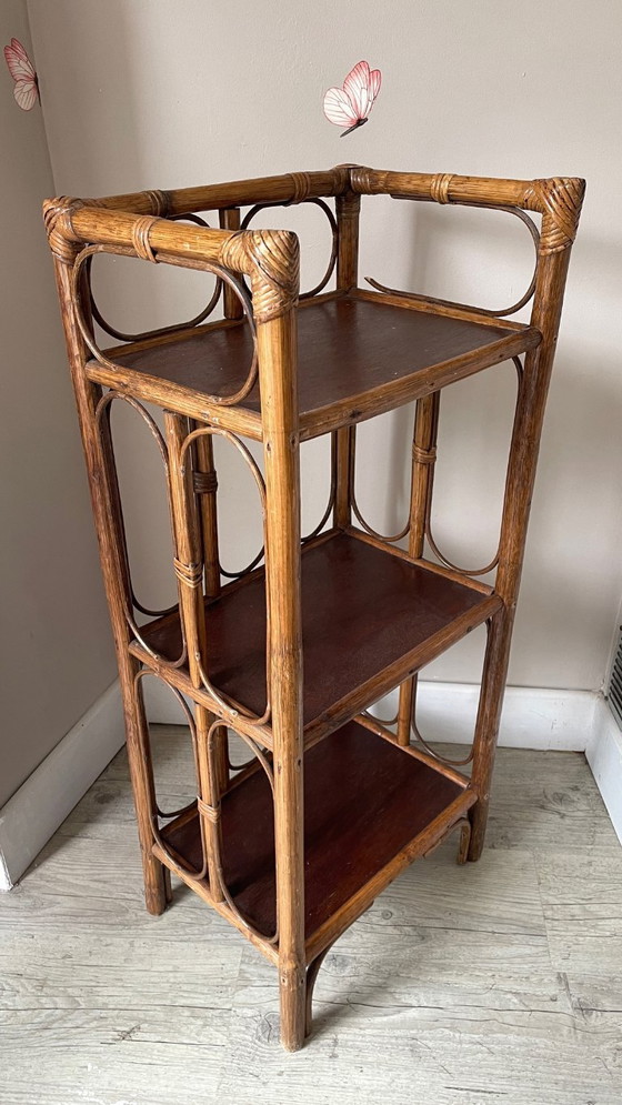 Vintage rattan bookcase shelf – Wood (photo 12 of 15)