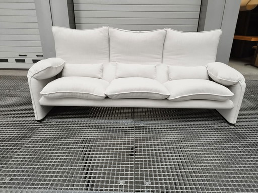 Cassina Maralunga 40 3-Sitzer-Sofa