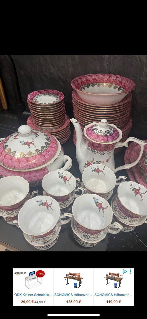 XL Vintage Porseleinen Serviesset van Chodzież – Roze/Goud – 66 Stukken
