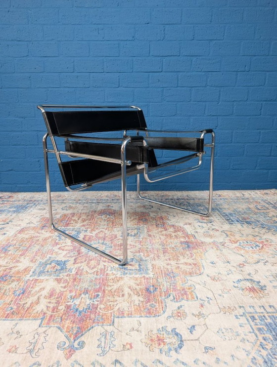 Image 1 of Poltrona Wassily vintage, stile Marcel Breuer