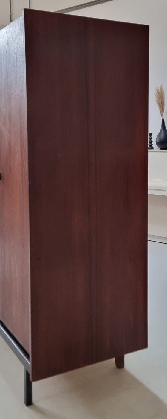 Image 1 of guardarropa de mediados de siglo