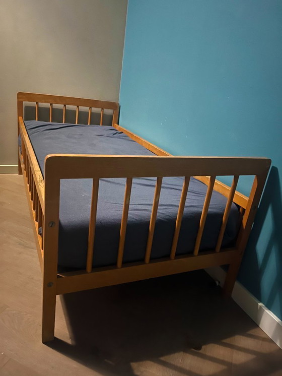 Image 1 of Vintage houten kinderbed inclusief matras