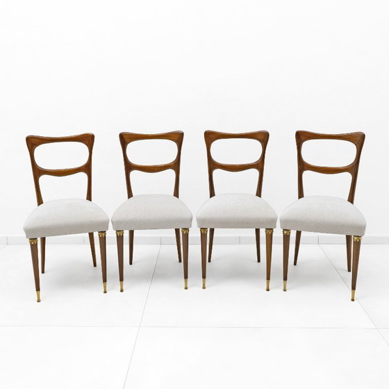 Image 1 of Attribuées à Paolo Buffa, chaises de salle à manger modernes du milieu du XXe siècle, années 1950, ensemble de quatre