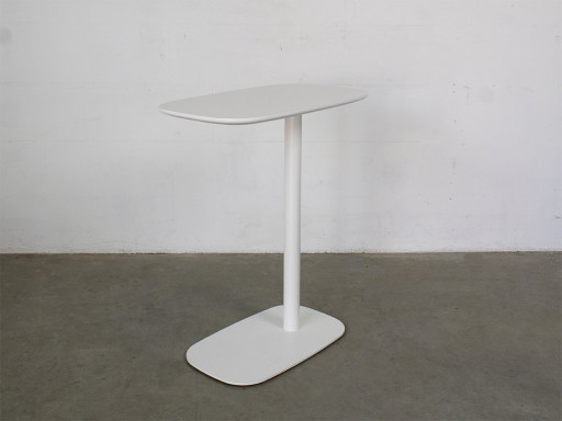 Haworth Pip bijzettafel ontwerp Patricia Urquiola