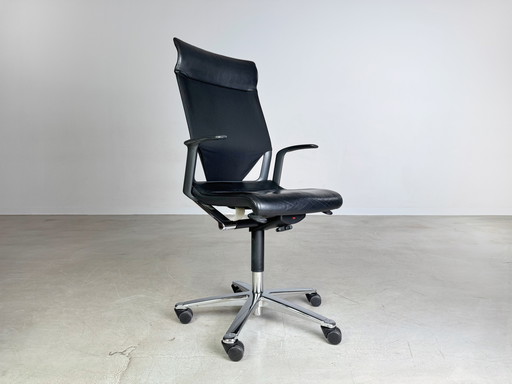 Original Wikhahn Modus office chair leather design executive chair