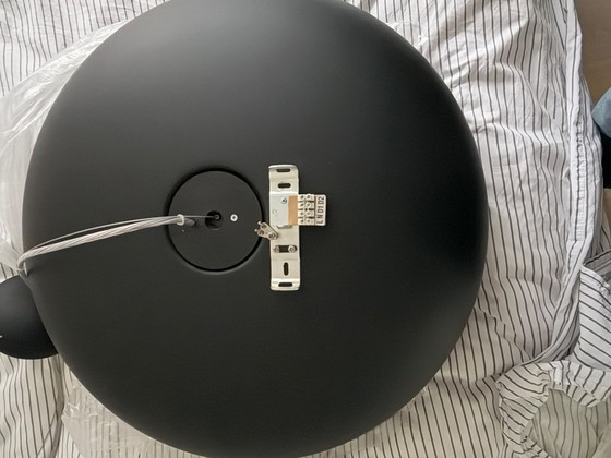 Plafoniera rotonda nera, Flos Smithfield, Plafoniere, Metallo, Plastica, Nero, Minimalisme (foto 6 di 6)