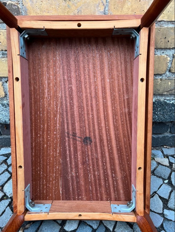 Image 1 of Danish Mid Century Teak Couch Tisch / Coffeetable Henning Kjærnulf für Velje Møbelfabrik