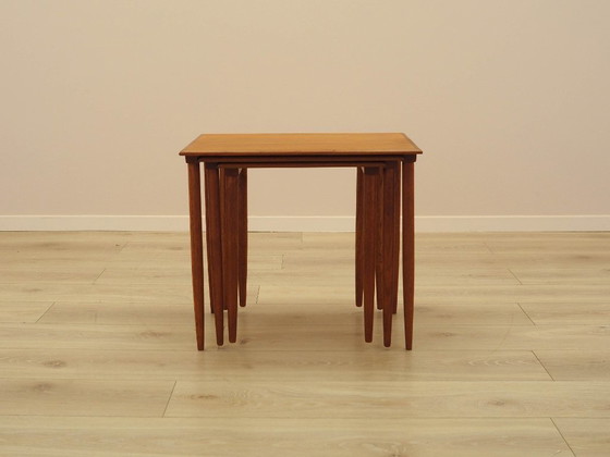 Image 1 of Set van teakhouten bijzettafels, Deens design, jaren 70, gemaakt in Denemarken.