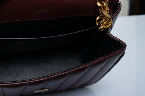 Saint Laurent, borsa a tracolla media Vicky in pelle – Borse a tracolla, Lambskin (photo 19 of 20)