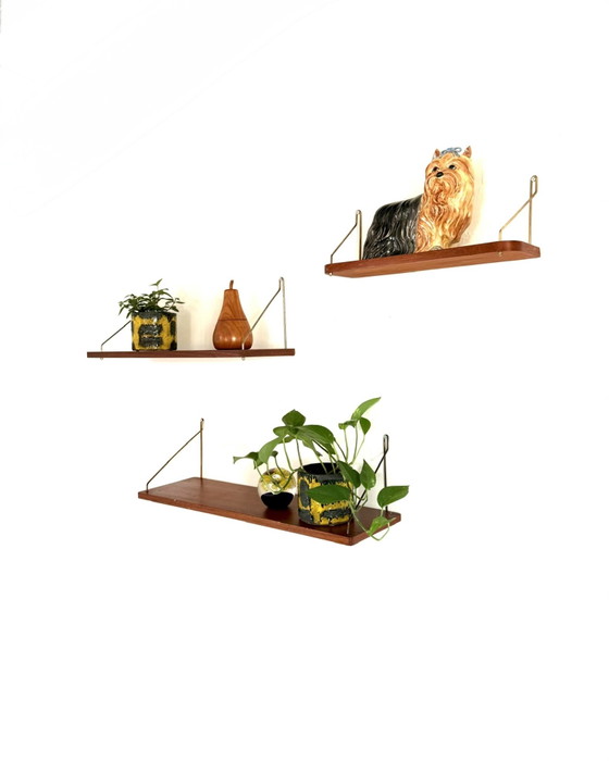Set of 3 Danish teak & brass wall shelves ‘60 – Shelving unit, Wood (photo 10 of 10)