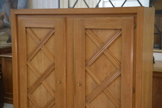 Armadio in rovere biondo con motivo a tratteggio incrociato geometrico degli anni '40. – Vintage (photo 7 of 15)