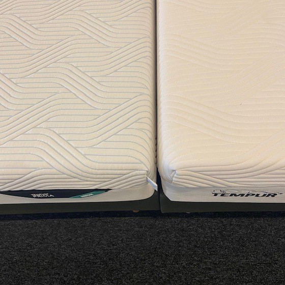 Image 1 of TEMPUR Form box spring - 160x200