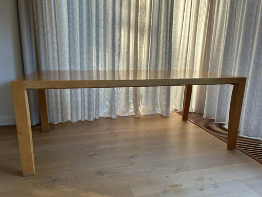 mooie Giorgetti eettafel in opvallend goede staat