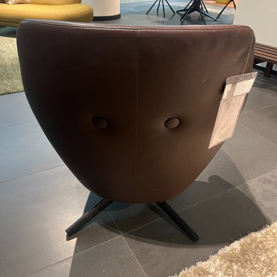 Image 1 of Montis Puk low draaifauteuil