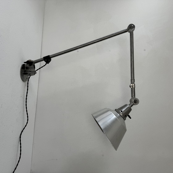 Image 1 of Midgard" Antiek Industriële Wandlamp