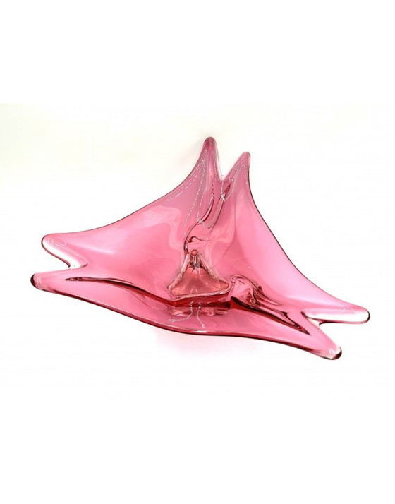 Image 1 of Eine große rosa Kunstglasschale