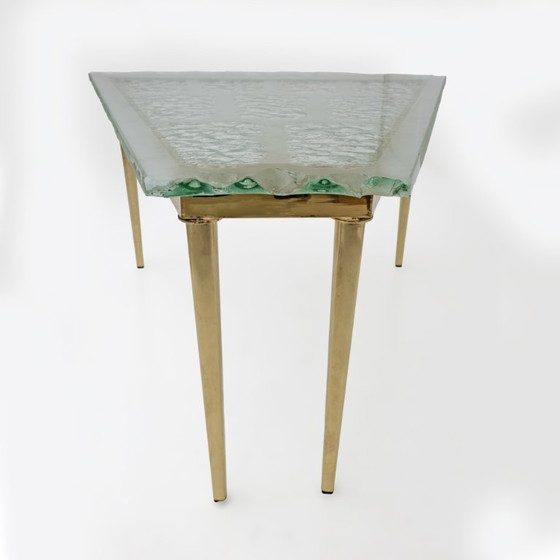 Image 1 of Table basse en verre ciselé de style moderne du milieu du siècle, attribuée à Max Ingrand par Fontana Arte