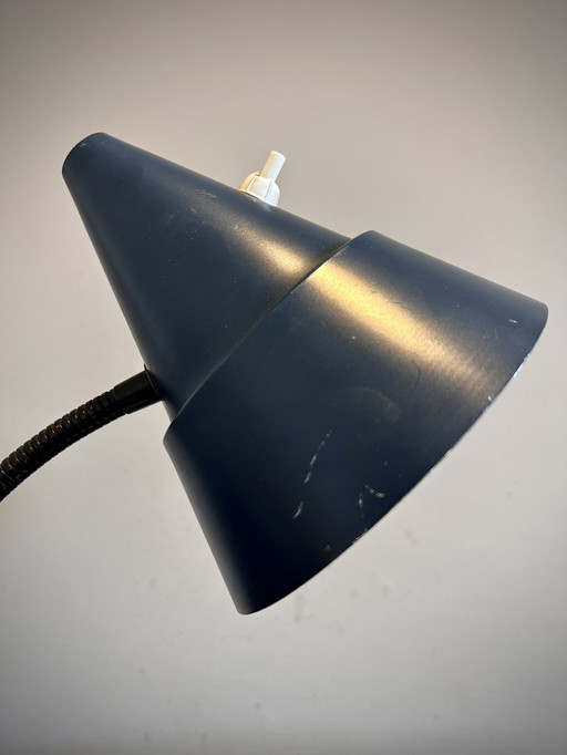 Marineblauwe kniklamp