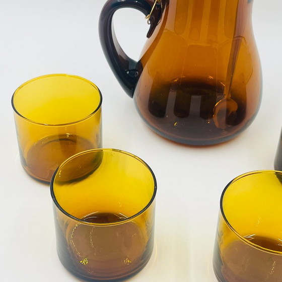 Vintage Sangria Set in Amber Glass and Wood – Glass & Decanter (photo 6 of 13)
