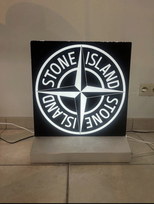 Lampe d'affichage LED logo Stone Island