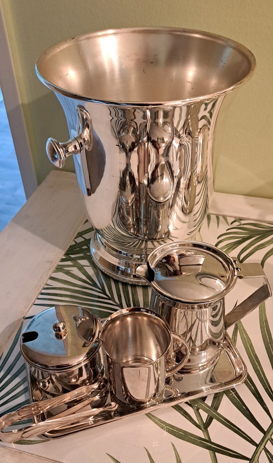 Image 1 of Elegantes Konvolut versilberter Deko- und Tischaccessoires | Nachlass | Kerzenhalter, Etagere, Vase, Tablett u. v. m.