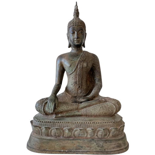 Estatua antigua de Buda tailandés en bronce – estilo Ayutthaya, siglos XVIII–XIX lote 173