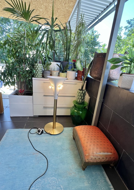 Iconic vintage designer floor lamp: Staff Leuchten “Tulipan” in brushed brass (1970s) – Dimmable & (photo 5 of 12)