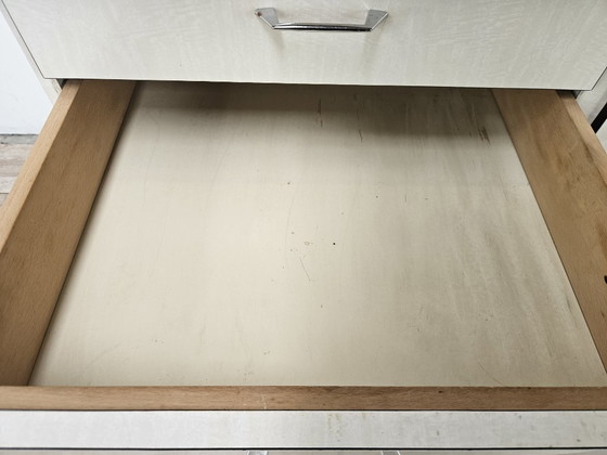 Image 1 of Formica keukenbuffet met marmereffect uit 1970