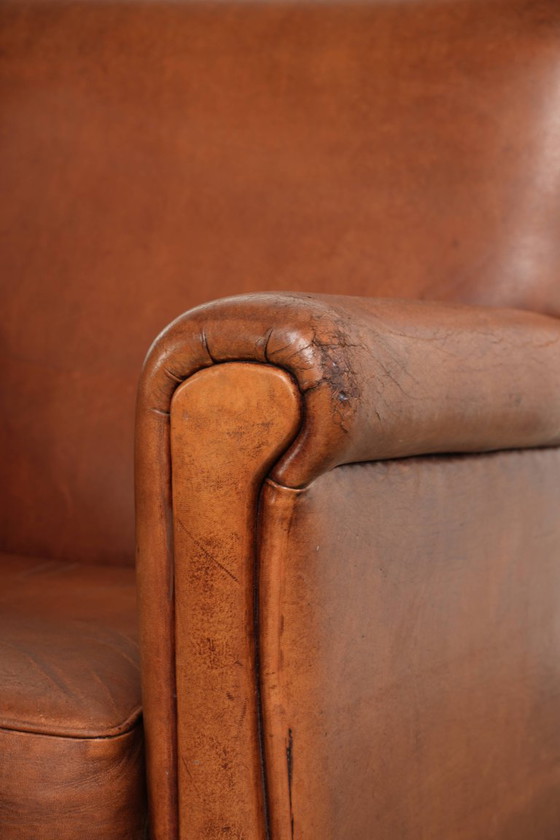 Stoere Vintage Schapenleren Armchair Met Een Mooie Cognac Kleur En Een Comfortabele Zit – Fauteuils, Leather (photo 11 of 13)