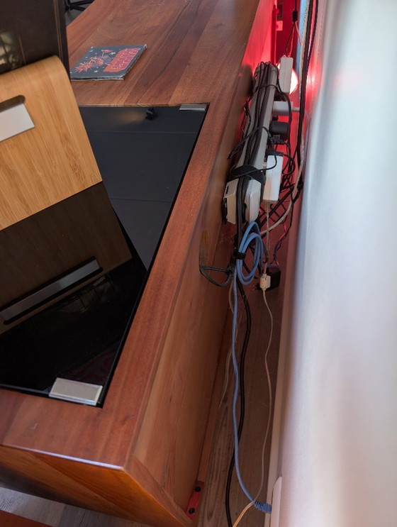 Image 1 of Massief acaciahouten lp-meubel (Gimmick)