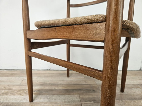 Image 1 of Zweedse fauteuil van hout met bruine stof
