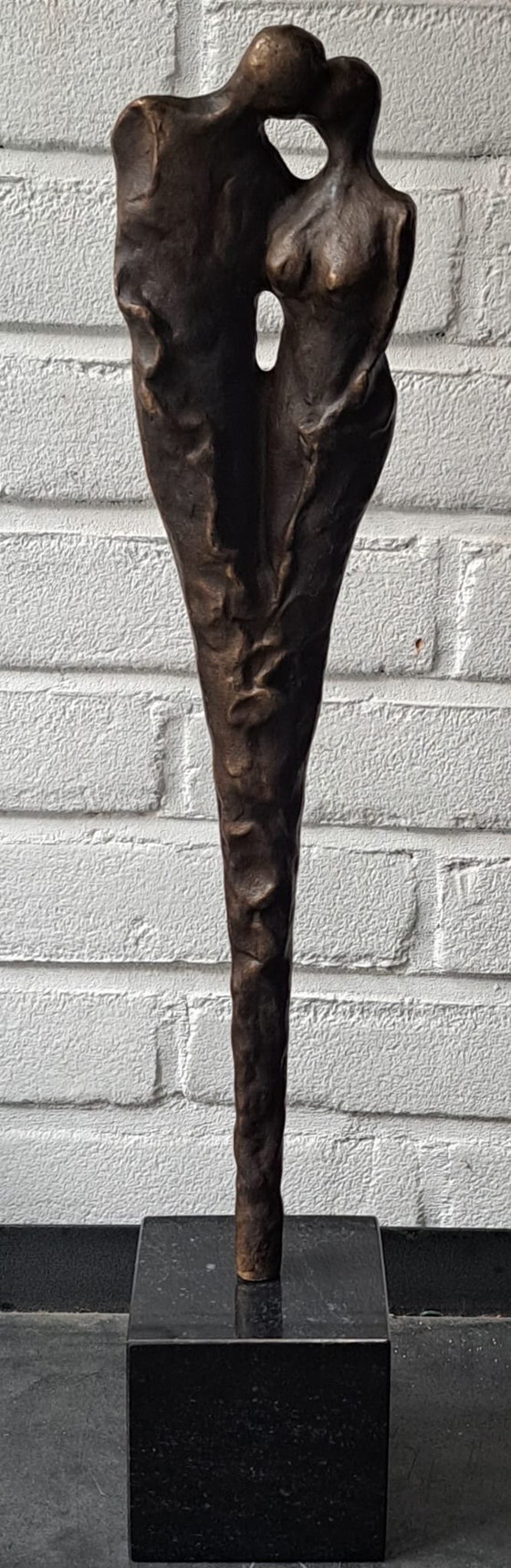 Image 1 of Innamorato, statua in bronzo su piedistallo