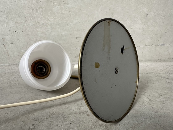 Image 1 of Lampada da tavolo vintage - ottone e opalino