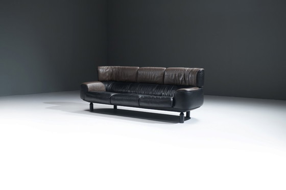 Image 1 of Äußerst seltenes BULL-Sofa, 3-Sitzer, 1987 von Gianfranco Frattini für CASSINA, nur 1 Jahr lang produziert.