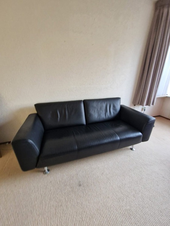Image 1 of Rolf Benz designer sofa – black leather, minimalist & stylish