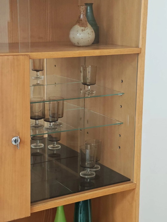 Armadio alto a due corpi di Drevotex Zamberk 1977 – Vetrine, Wood, Glass, Mid Century Modern (photo 10 of 12)