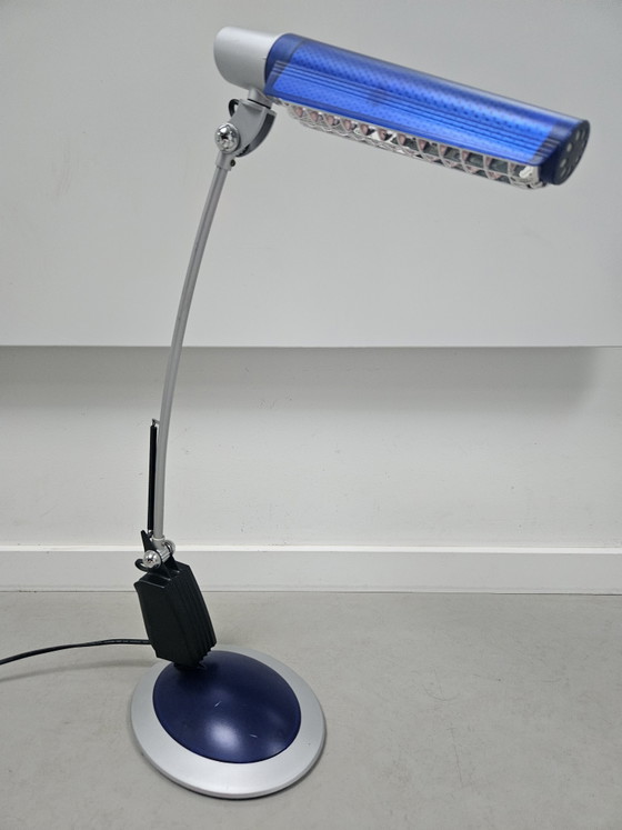 Image 1 of Postmoderne Schreibtischlampe von H.T. Huang für Huangslite