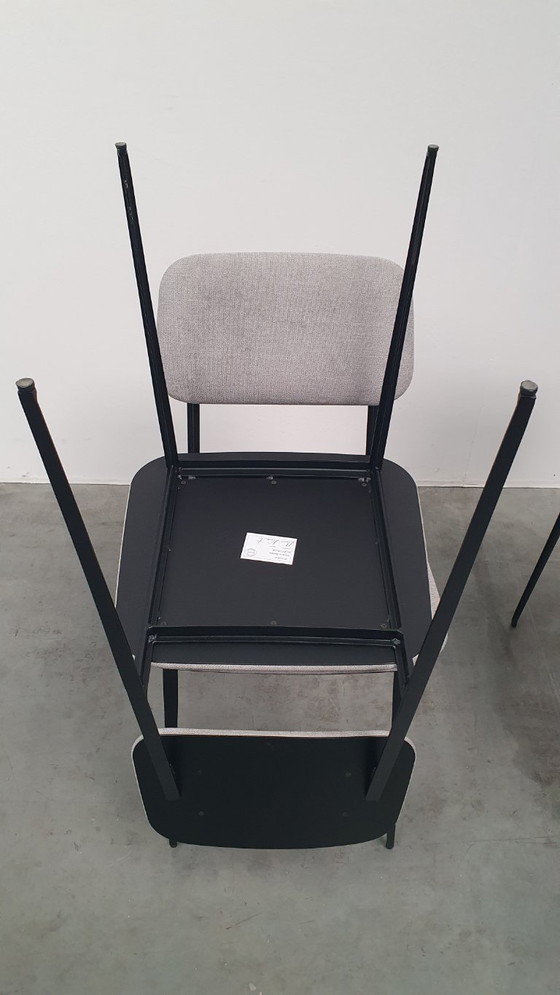 Image 1 of Silla de diseño Ethnicraft DC gris claro, ex showroom