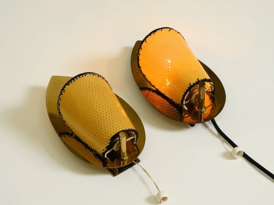 Image 1 of Deux ravissantes appliques murales originales en laiton de style Mid-Century Modern