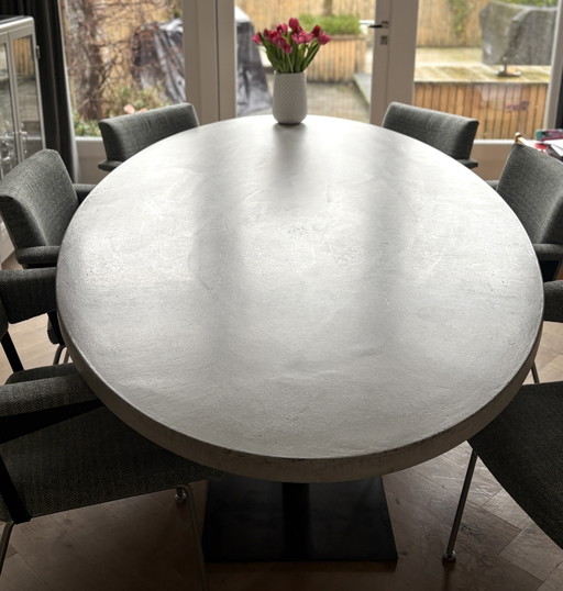 Beautiful Concrete Table with Steel Frame – eettafels, Metal, Stone (photo 2 of 5)