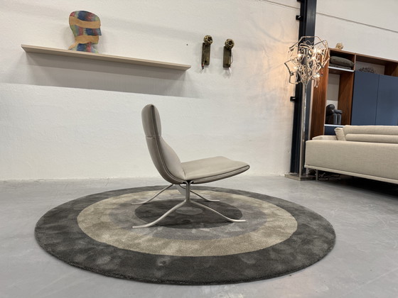 Image 1 of Eyye Juno Sillón Loxton Piel Glaciar